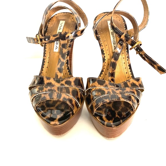 Via Spiga . Used like new with box Sandals - Picture 4 of 9